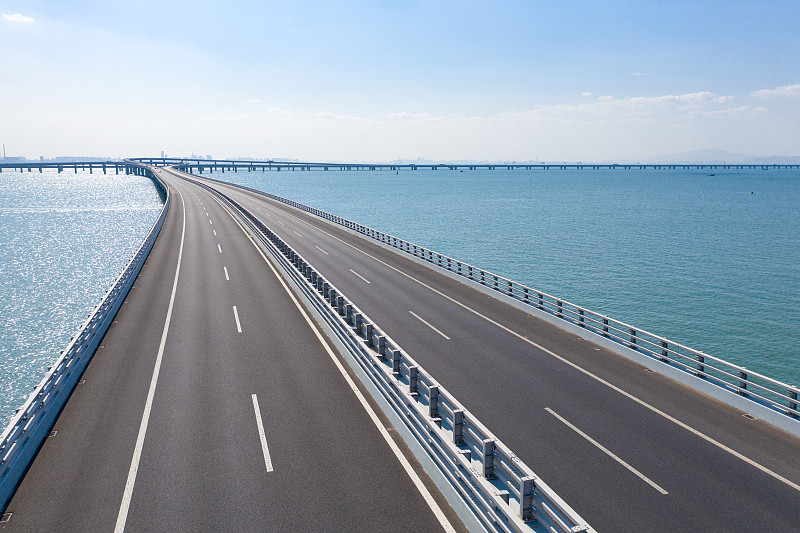 青岛胶州湾跨海大桥路面图片下载
