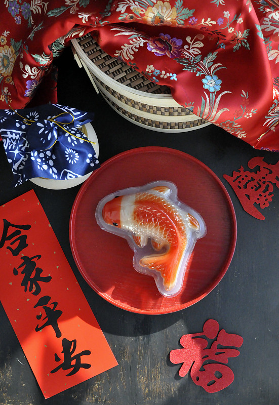 中国年 春节 鱼 年年有鱼 年年有余 年夜饭 八宝饭 年糕 对联图片下载