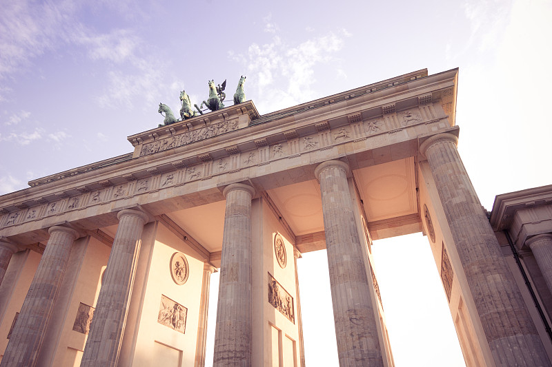 德国，柏林，柏林-米特，勃兰登堡门，四分之一图片素材