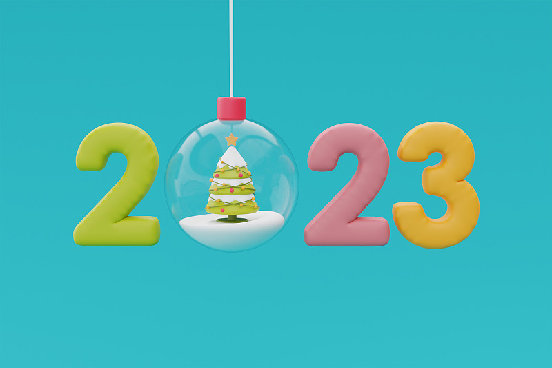 彩带上挂着彩色数字2023的玻璃球和圣诞树。圣诞快乐，新年快乐。3d渲染。图片下载