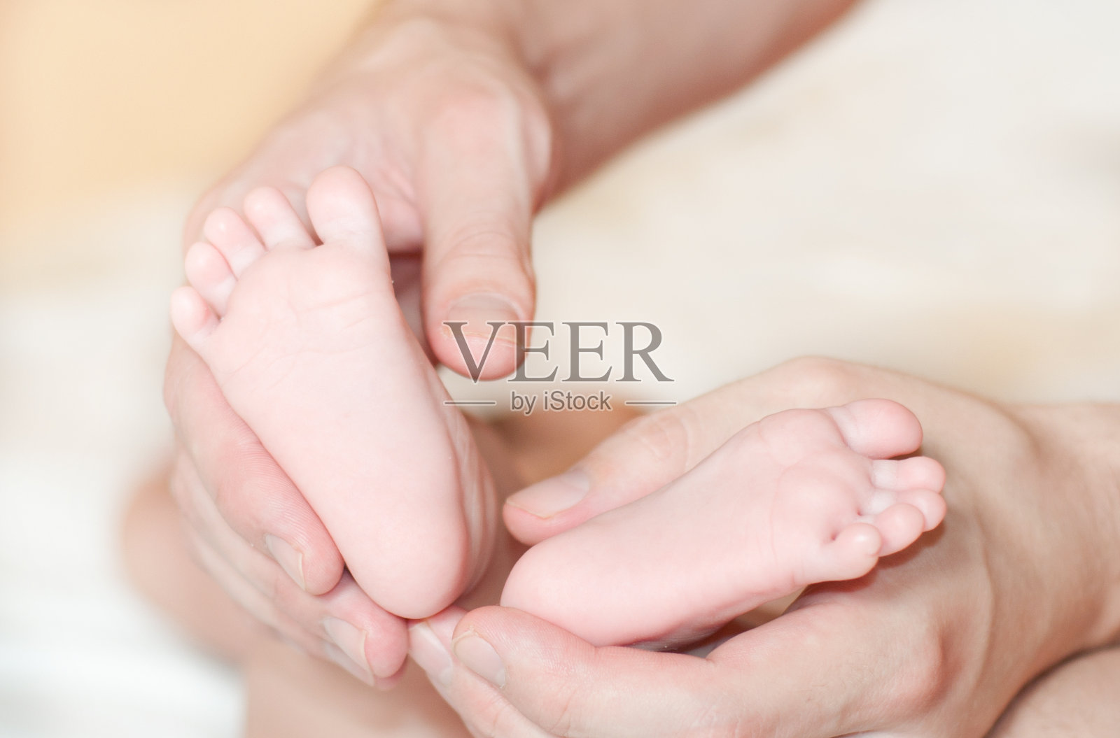 可爱的新生婴儿脚照片摄影图片