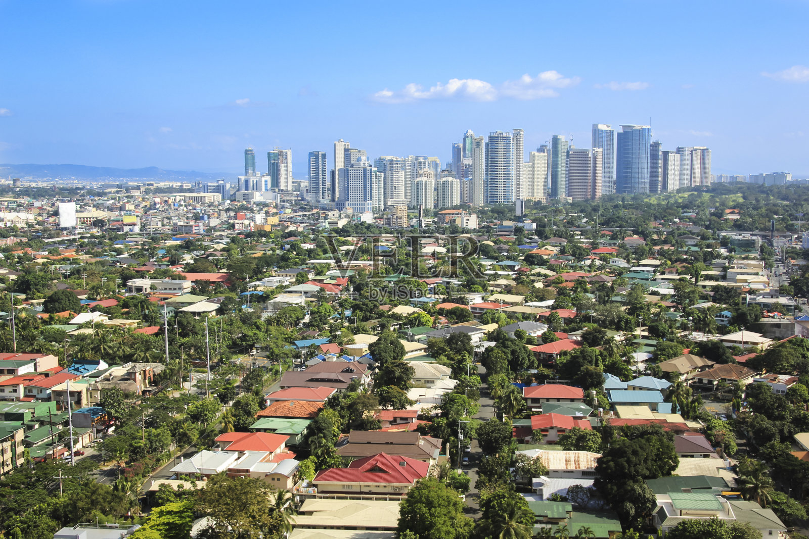 菲律宾马卡蒂市的博尼法西奥堡天际线照片摄影图片