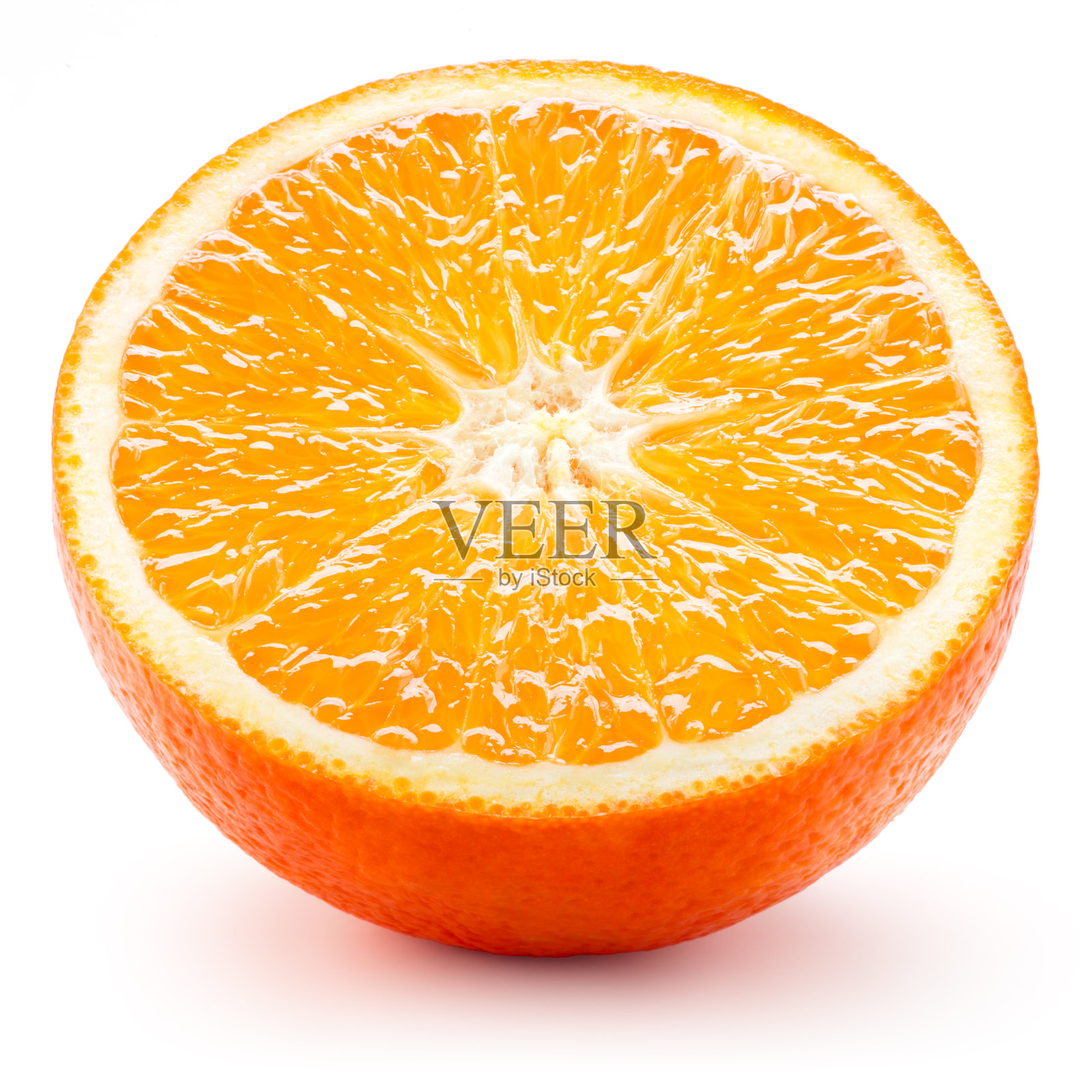 一半橙色孤立在白色背景上照片摄影图片