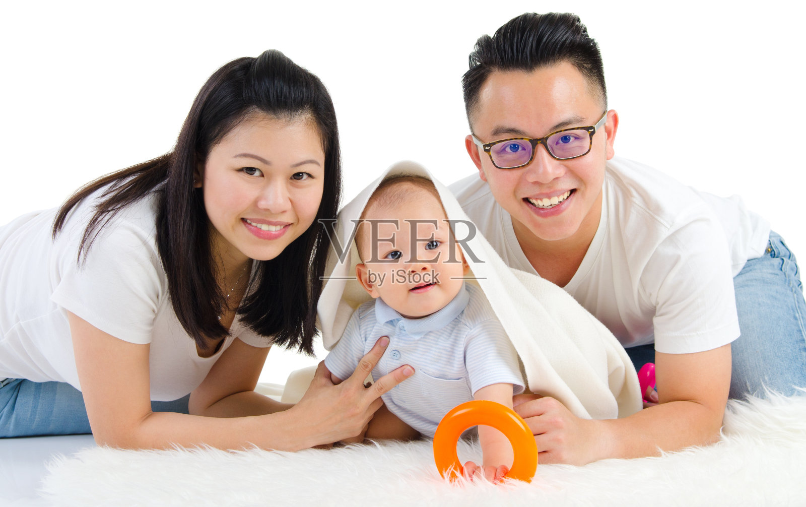 亚洲父母与婴儿照片摄影图片