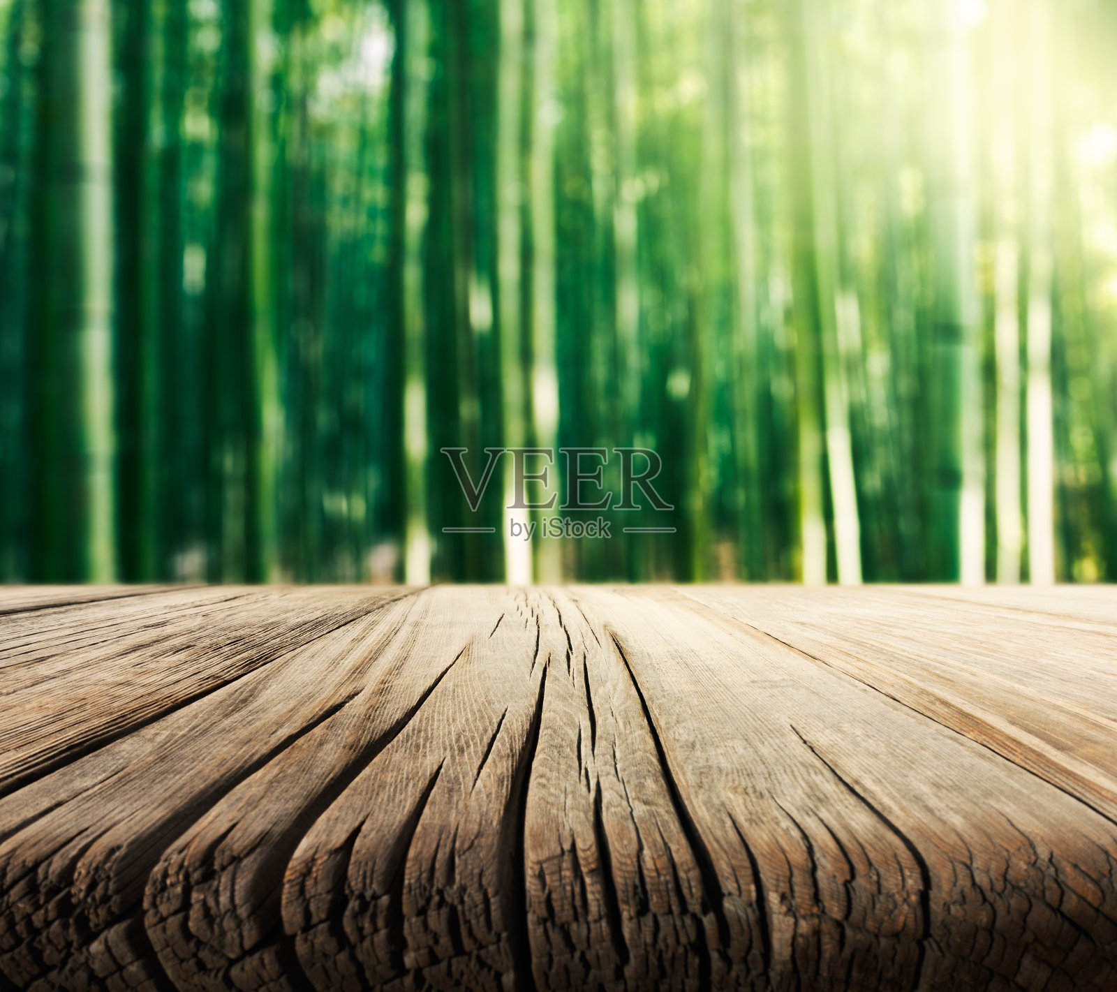 空木桌和竹背景照片摄影图片