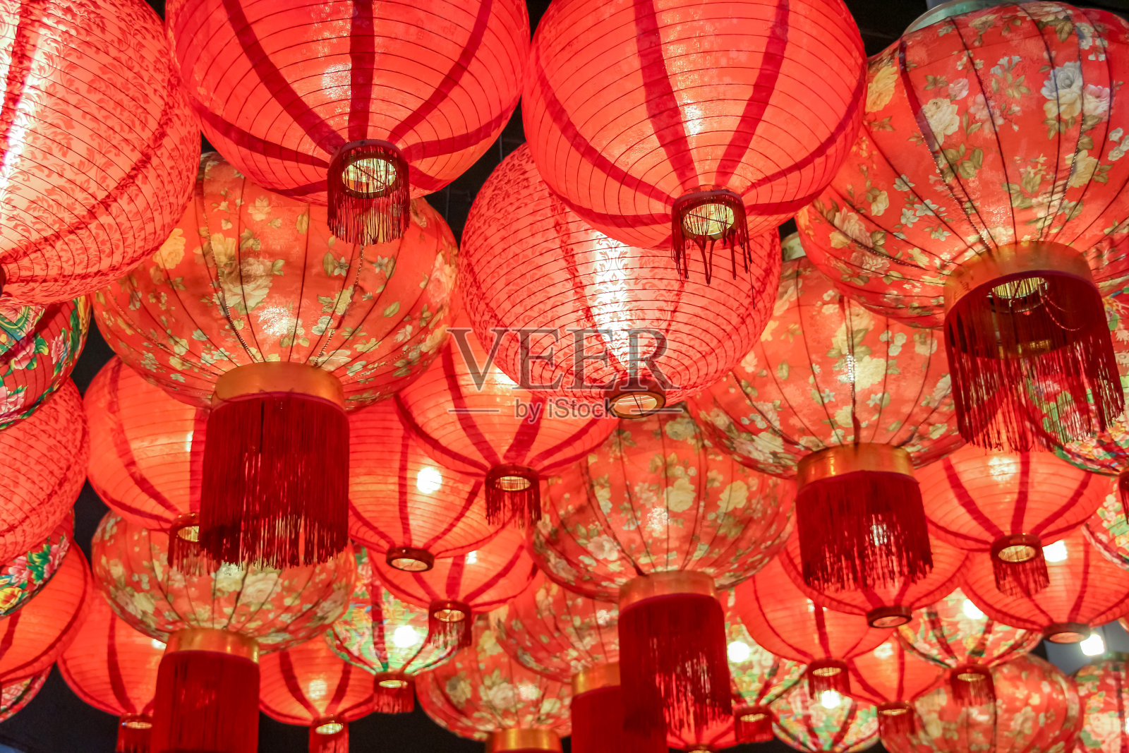 美丽的中国传统灯笼的红色照片摄影图片