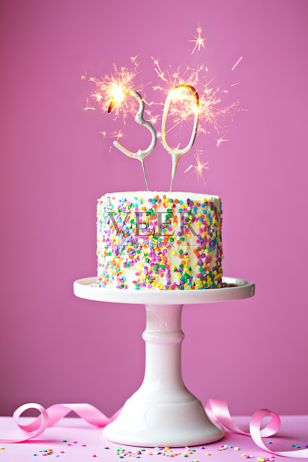 30岁生日蛋糕照片摄影图片