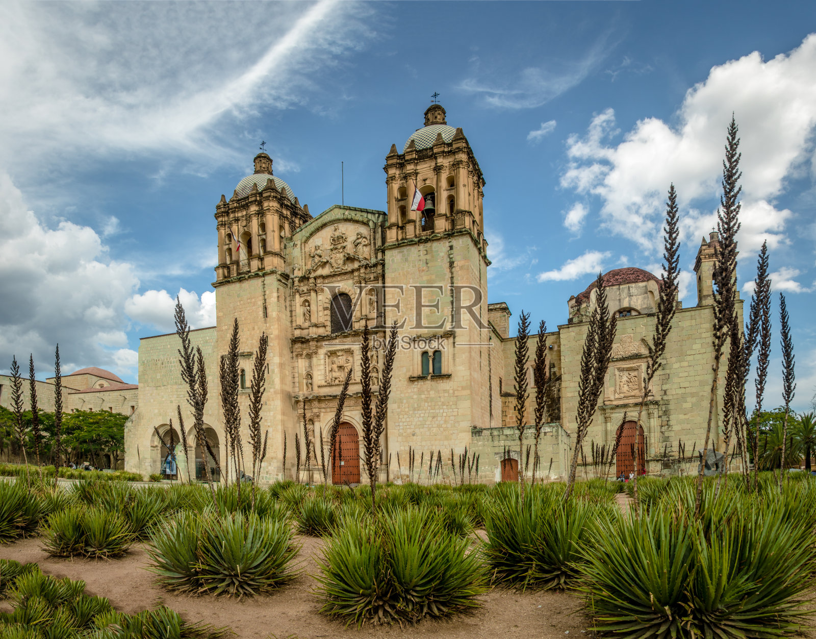 圣多明各德古兹曼教堂 - 墨西哥瓦哈卡照片摄影图片