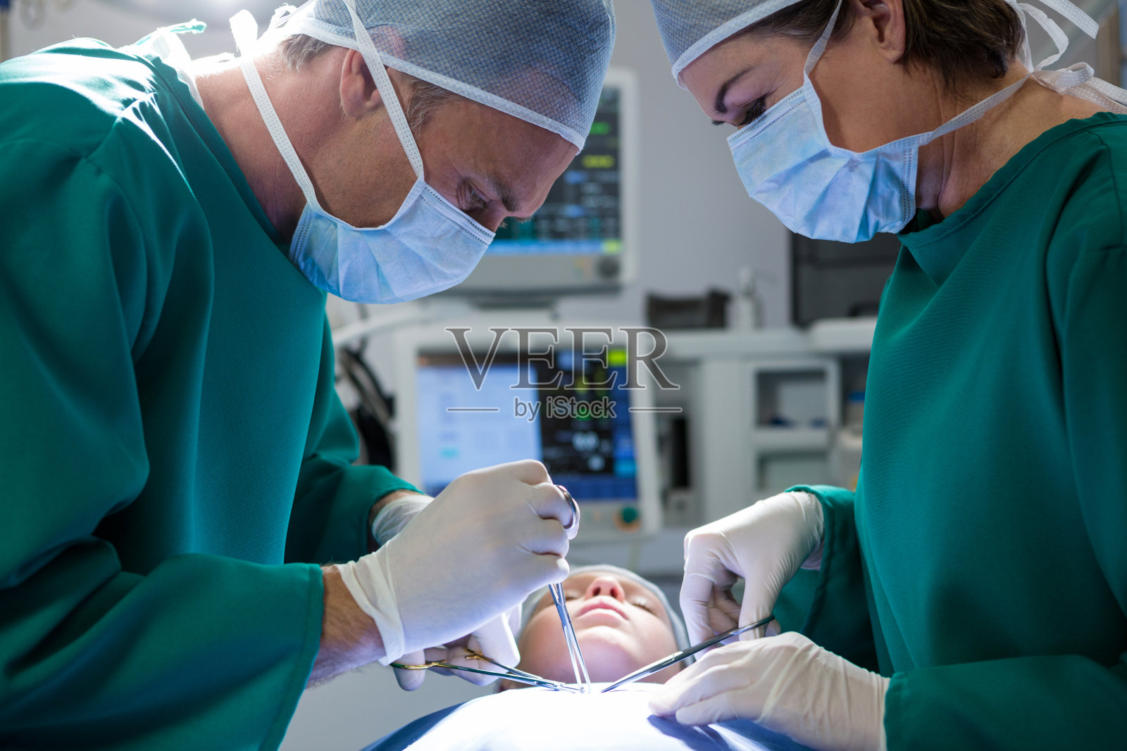 外科手术病人照片摄影图片