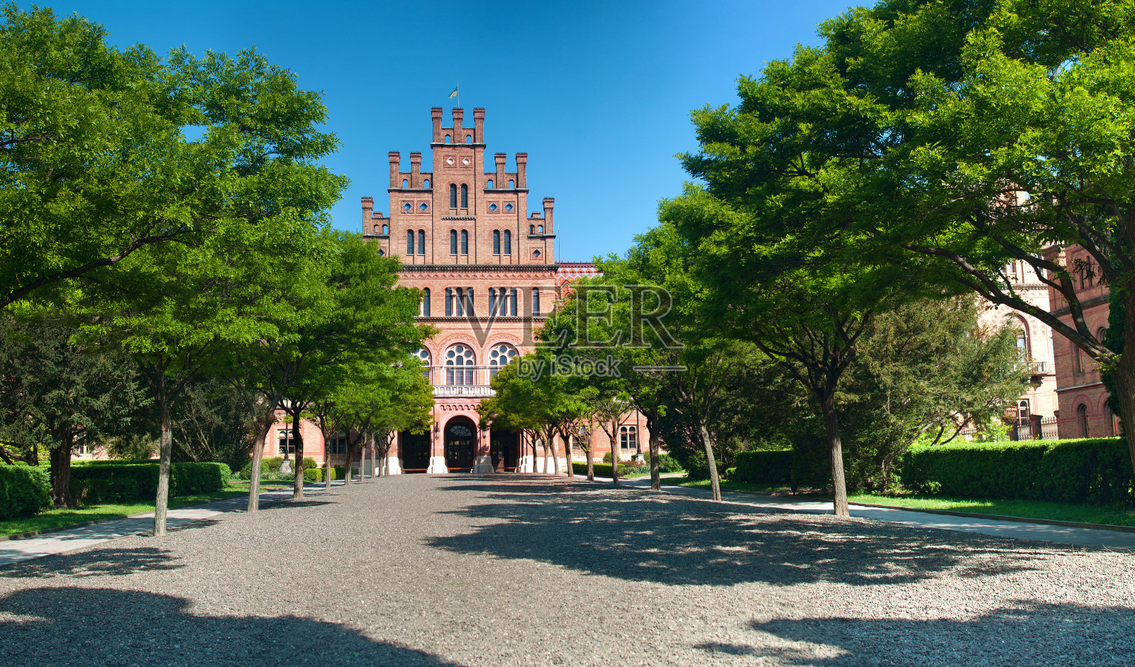 切尔尼夫茨国立大学的正面照片摄影图片
