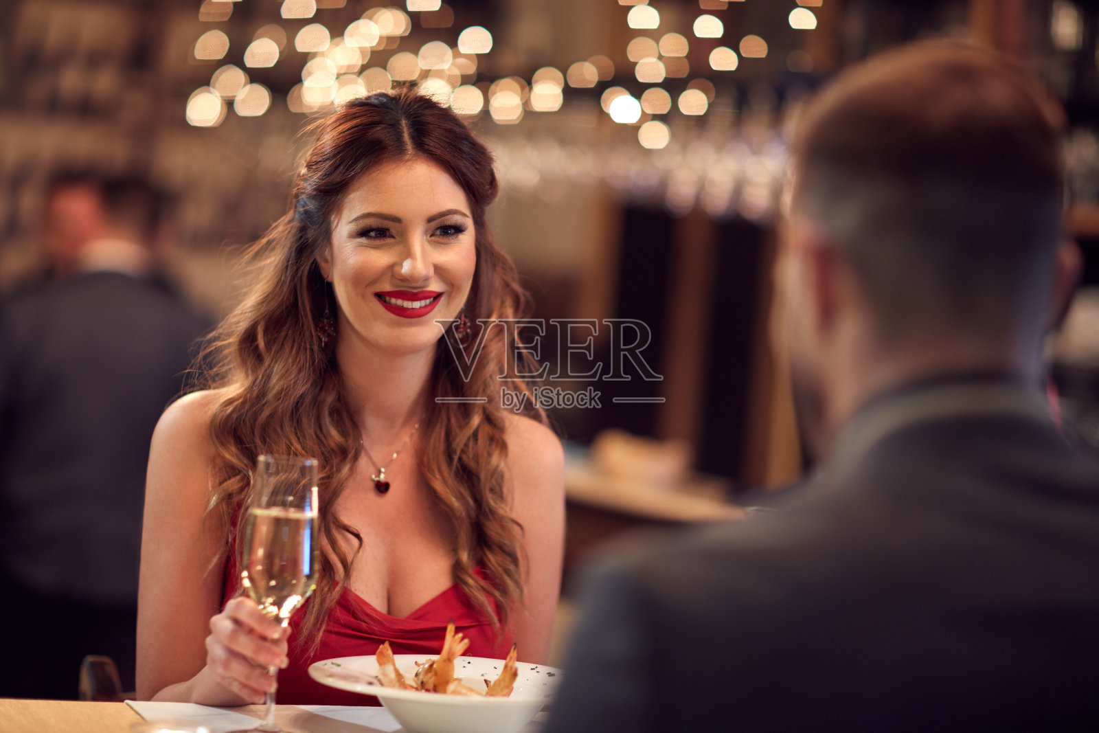 浪漫的情人节晚餐照片摄影图片