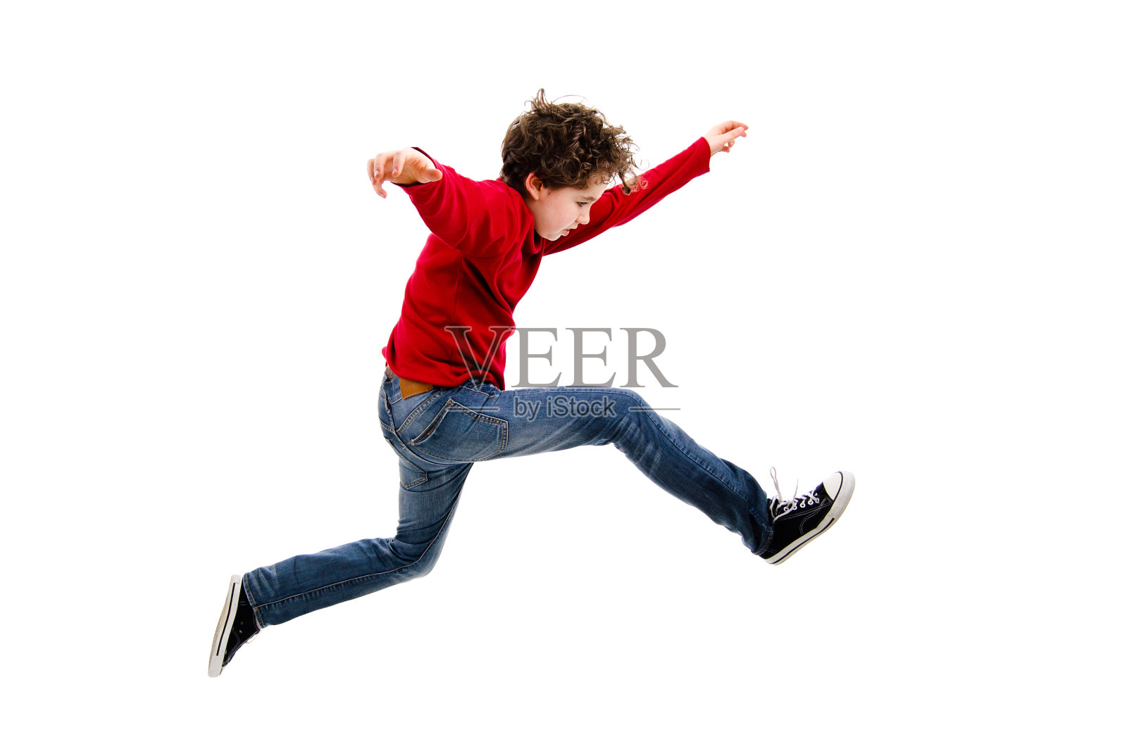 男孩跳跃孤立的白色背景照片摄影图片