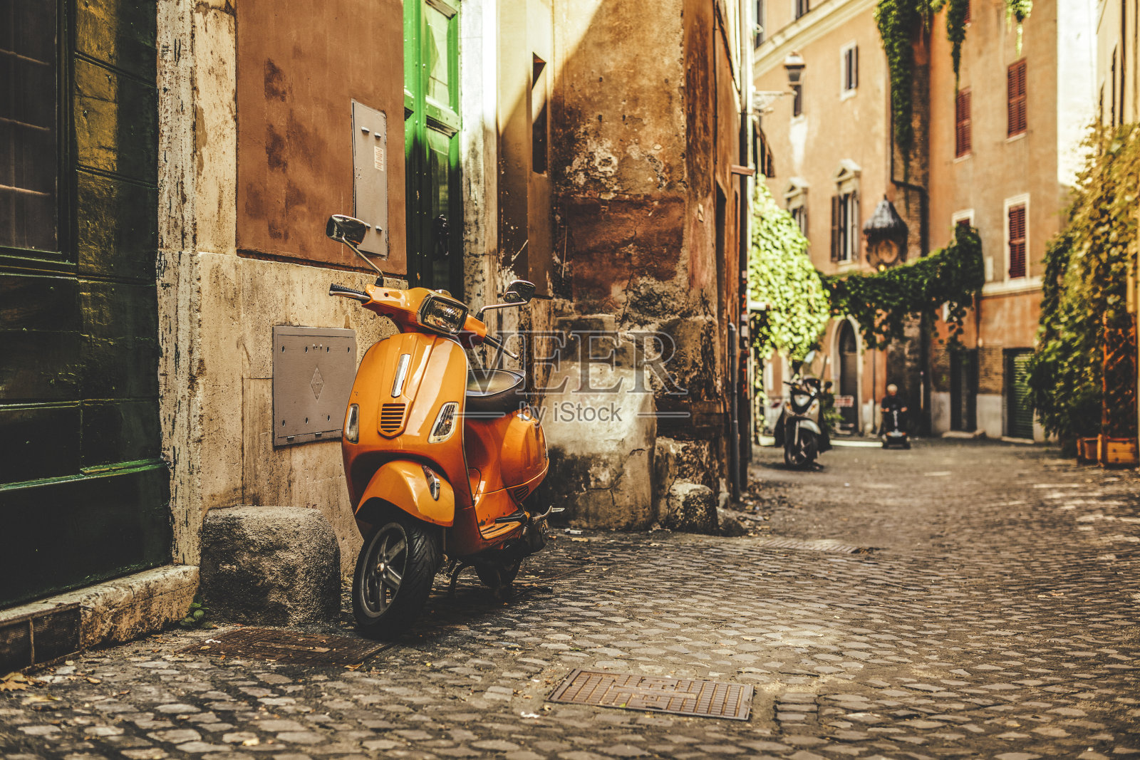 罗马最受欢迎的社区Trastevere的街景照片摄影图片