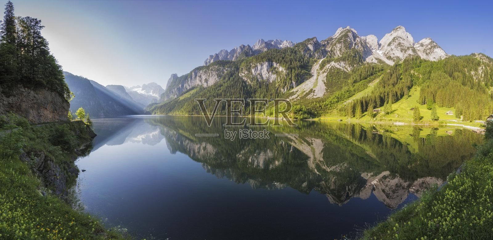 奥地利自然保护区的戈索泽和达赫斯坦冰川照片摄影图片