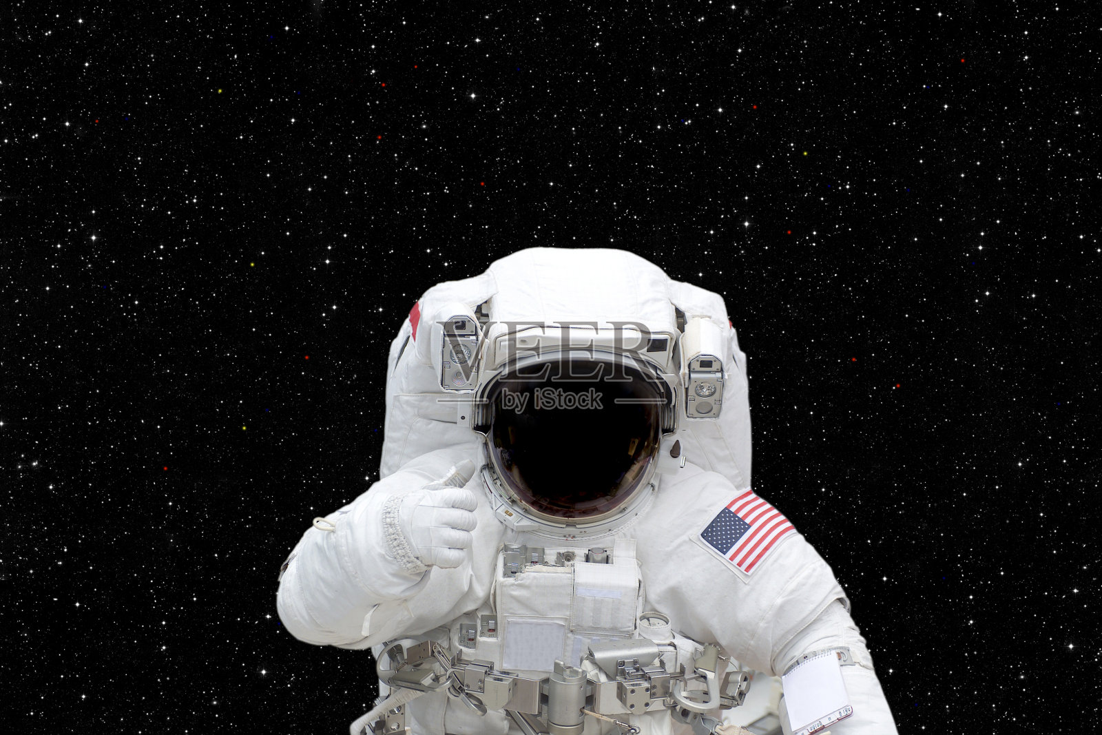 宇航员在太空中照片摄影图片