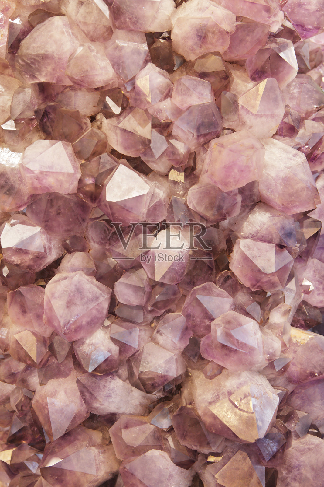紫水晶石英水晶宝石小面照片摄影图片
