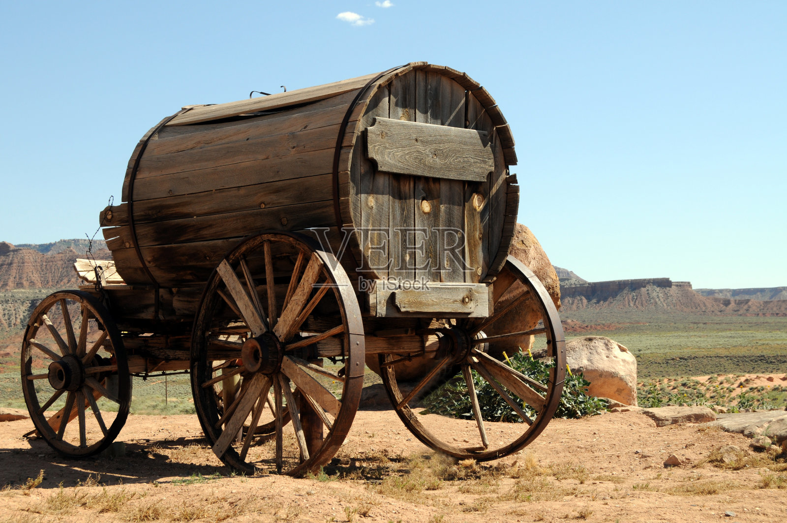 狂野西部的木制马车照片摄影图片