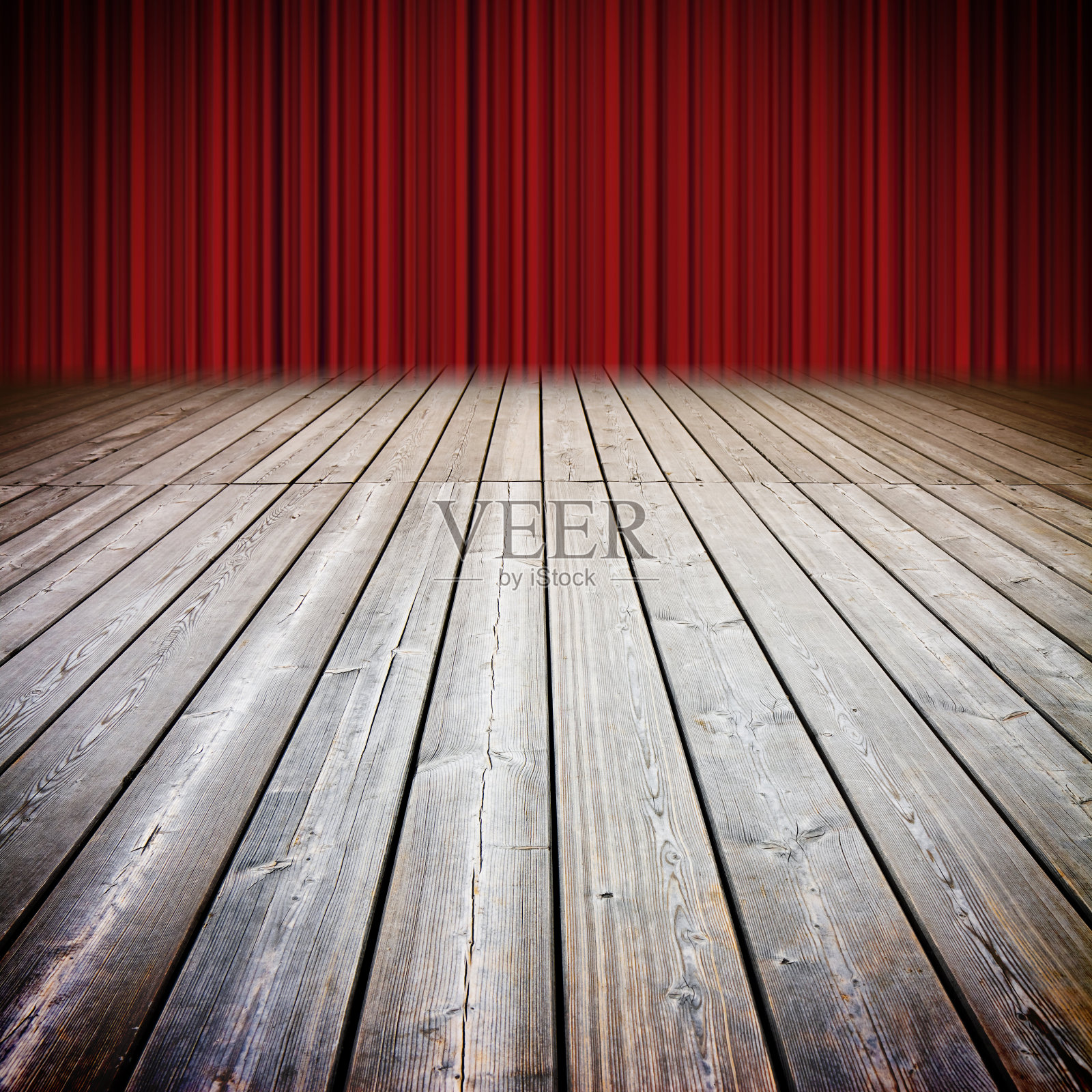 封闭的剧院红色窗帘和木地板映衬着阴天的概念图像照片摄影图片