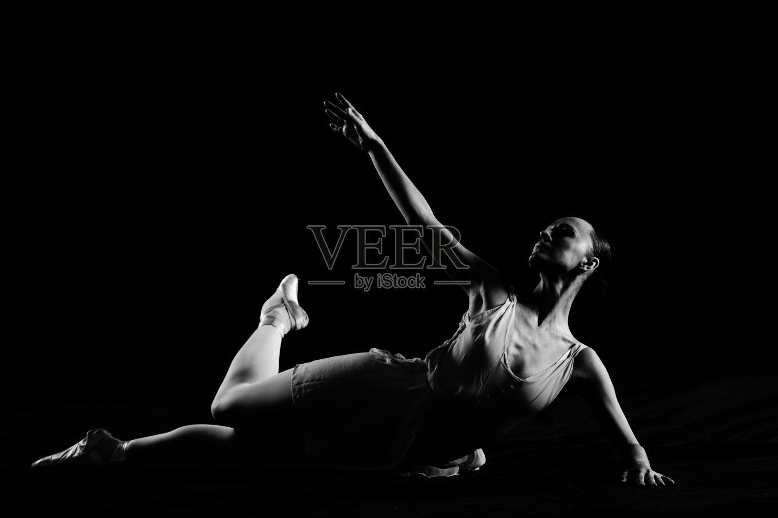 古典舞蹈演员照片摄影图片