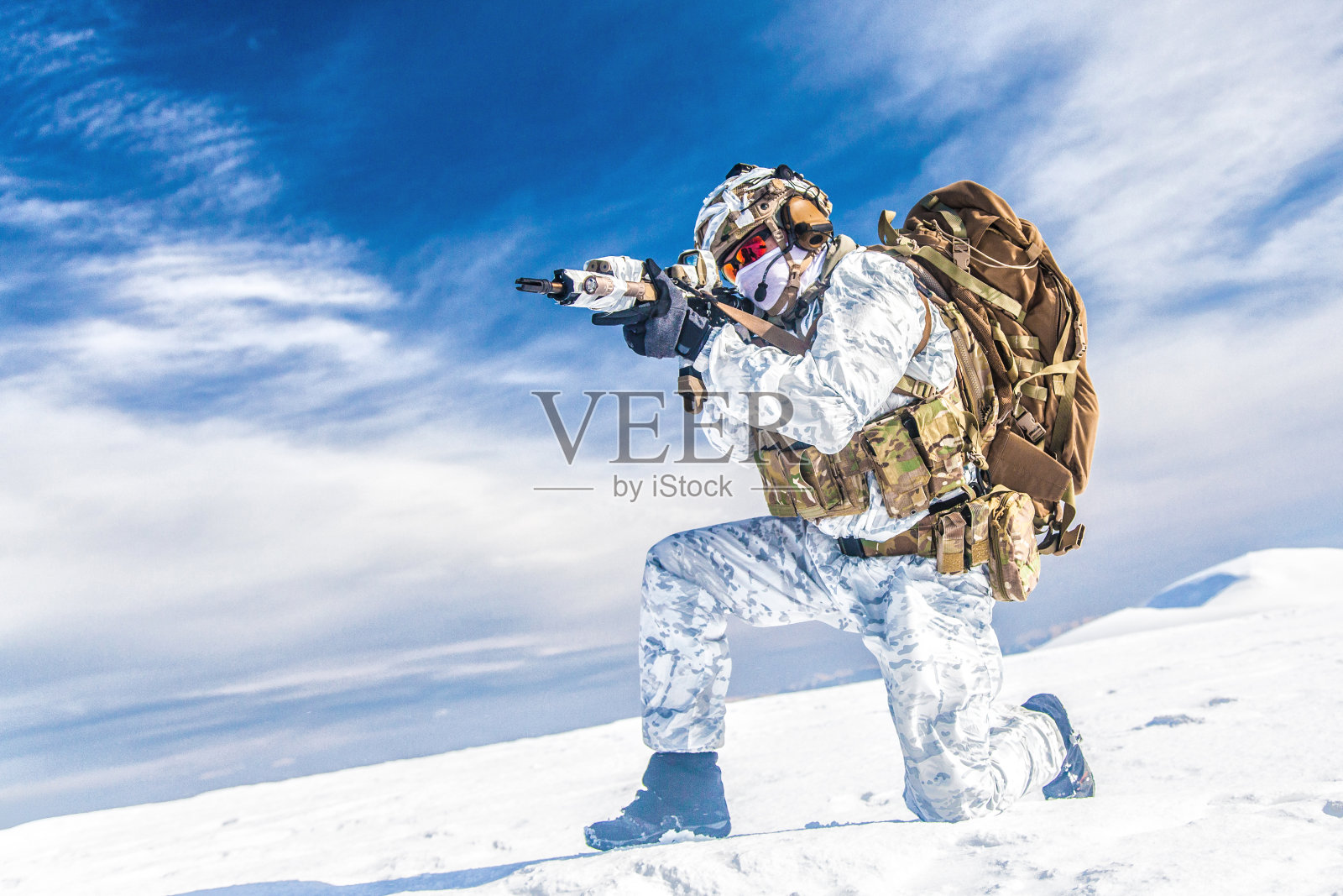 冬季北极山脉战争照片摄影图片