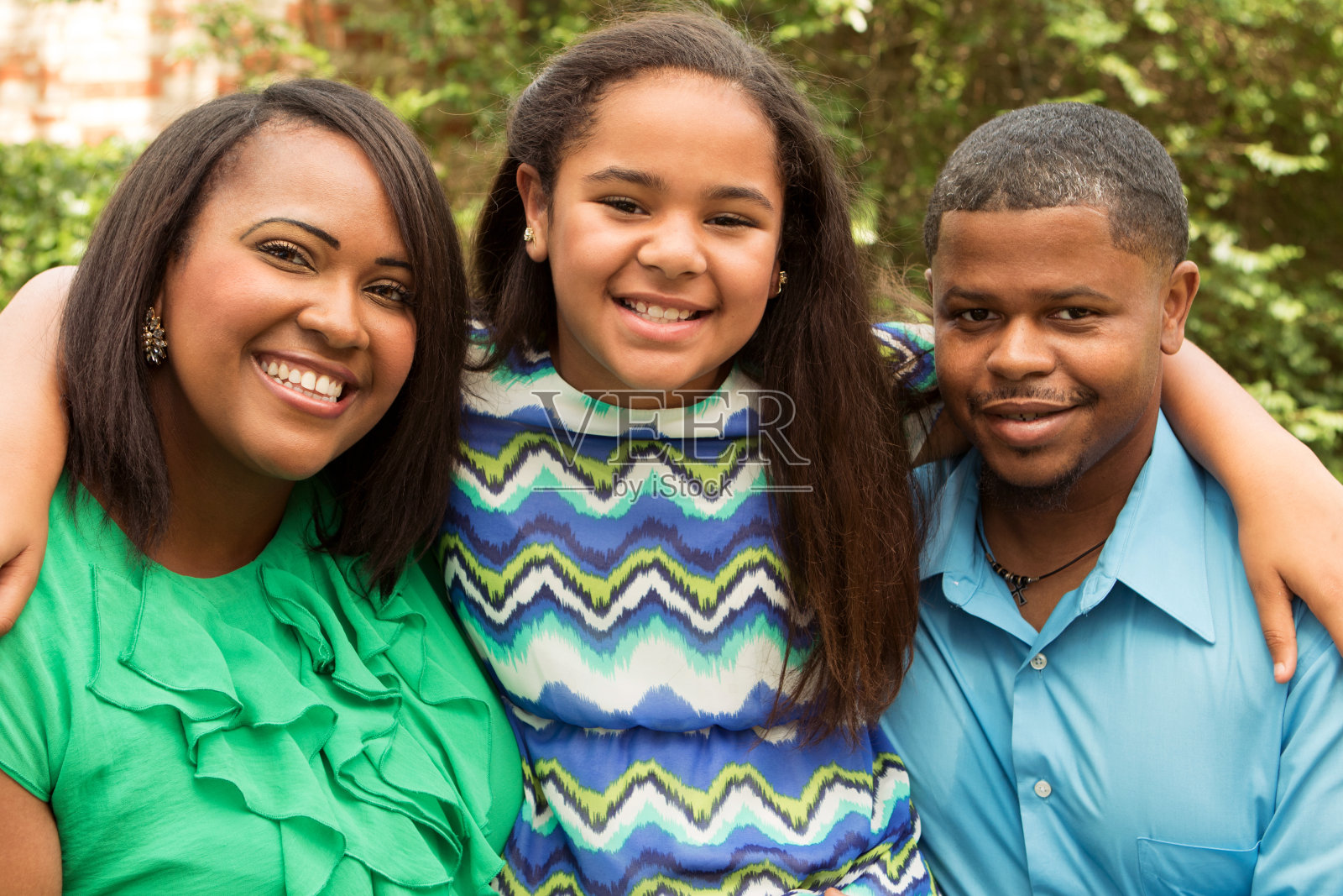幸福的非裔美国人家庭照片摄影图片
