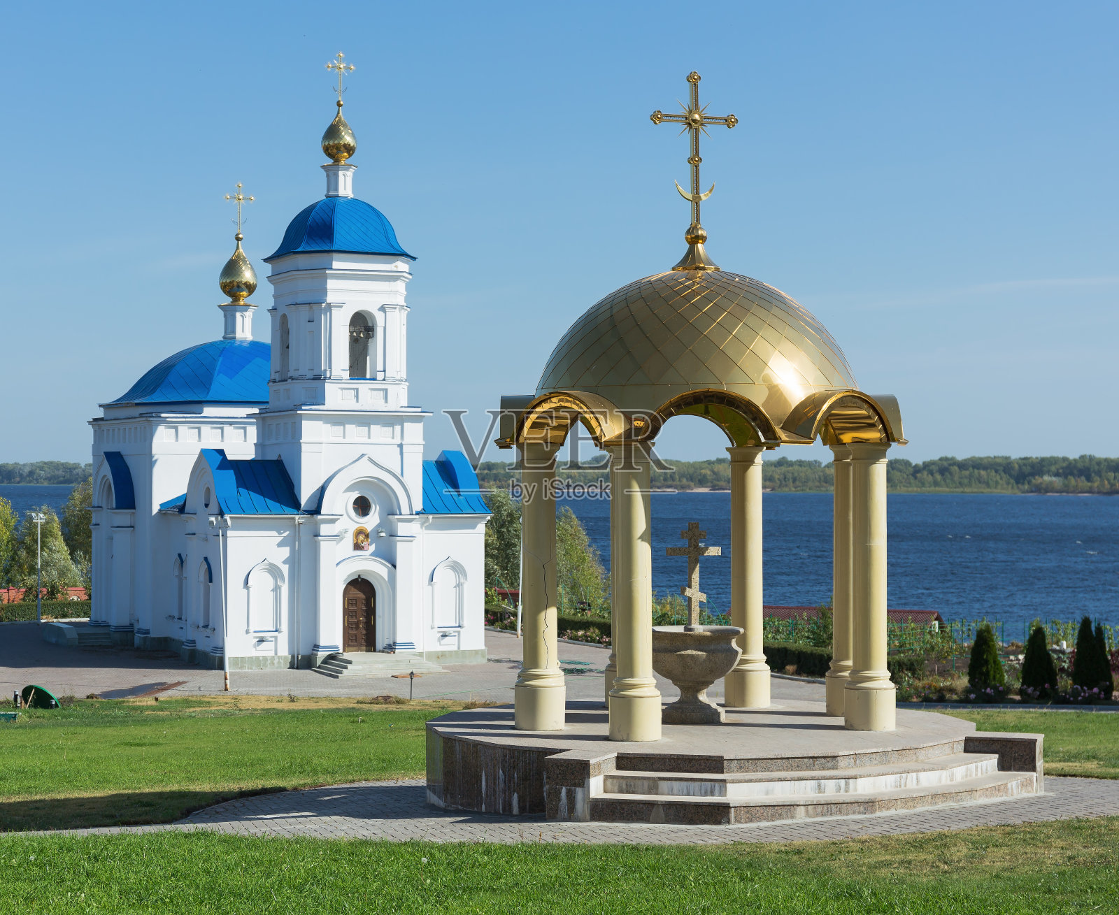 俄罗斯Vinnovka村喀山修道院的圣Theotokos照片摄影图片