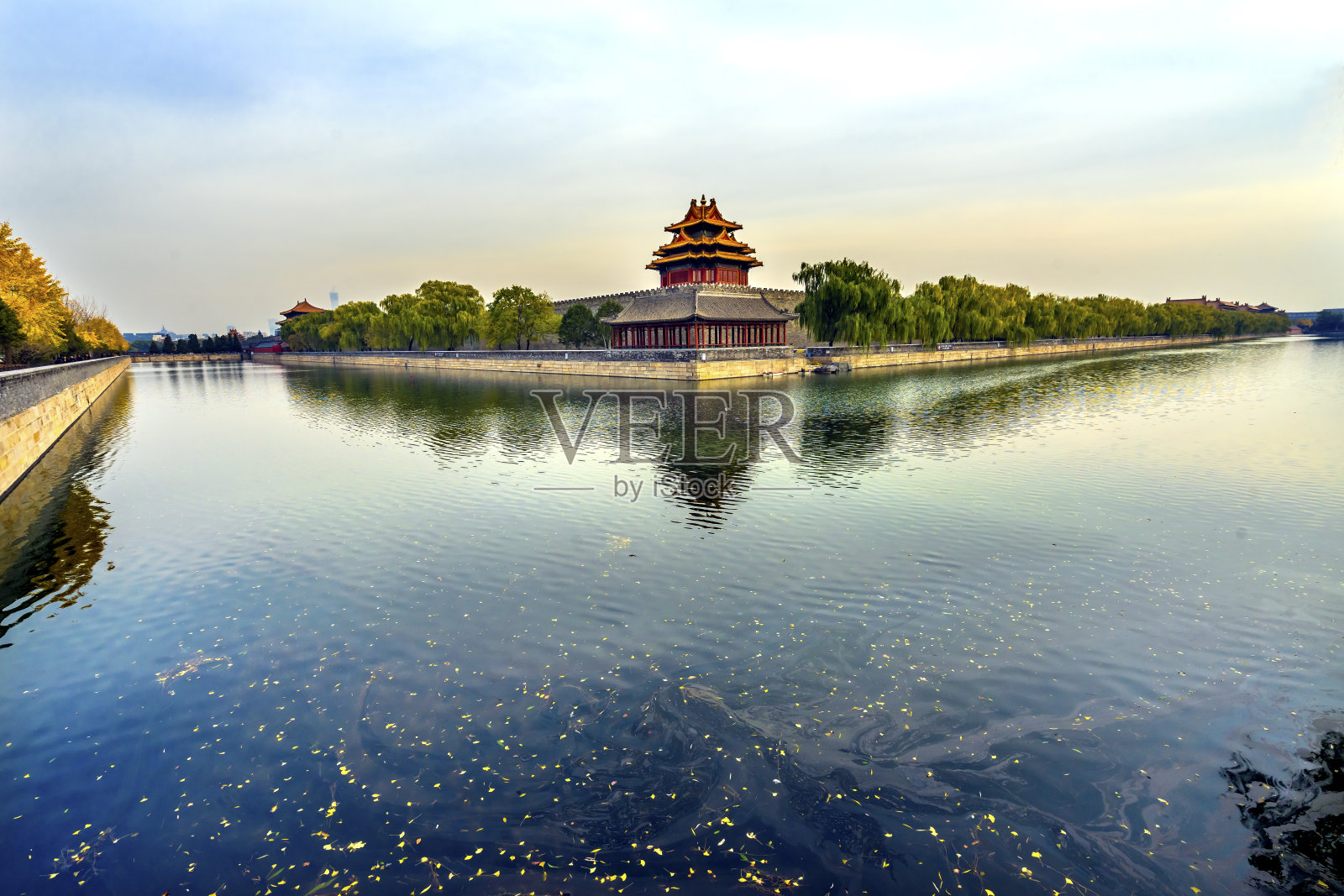 中国北京，紫禁城，故宫，箭望塔照片摄影图片