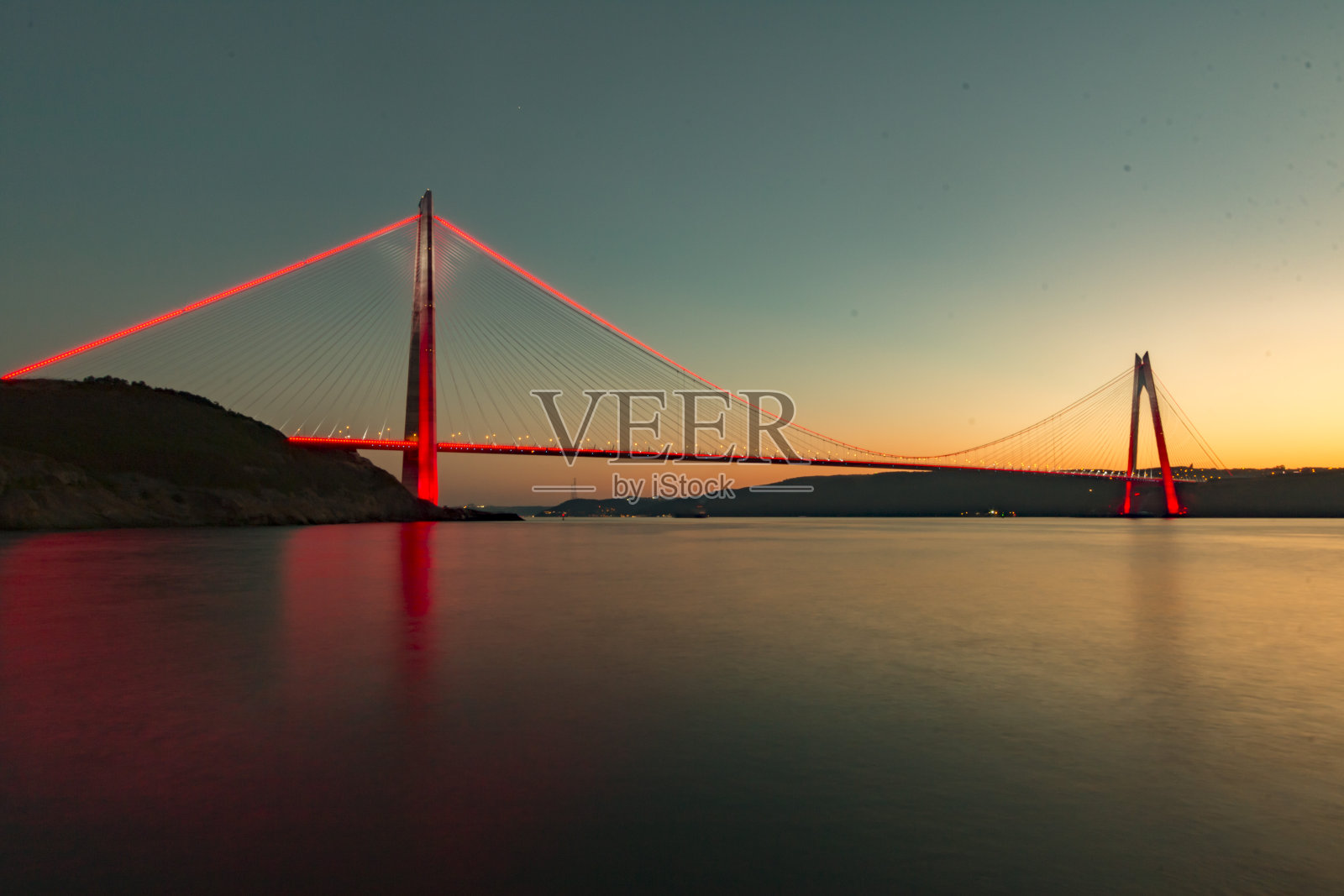 亚武兹苏丹塞利姆桥 ， 伊斯坦布尔照片摄影图片