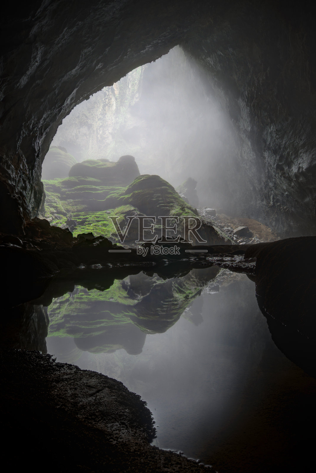 世界上最大的洞穴——韩山洞照片摄影图片