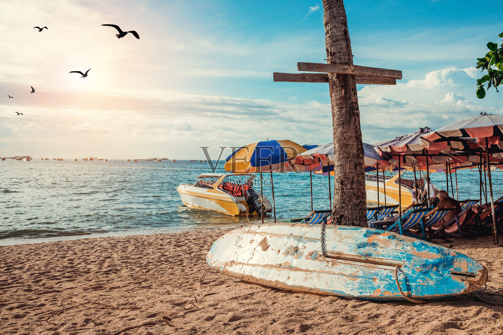 泰国芭堤雅夏日沙滩与阳光日活动照片摄影图片