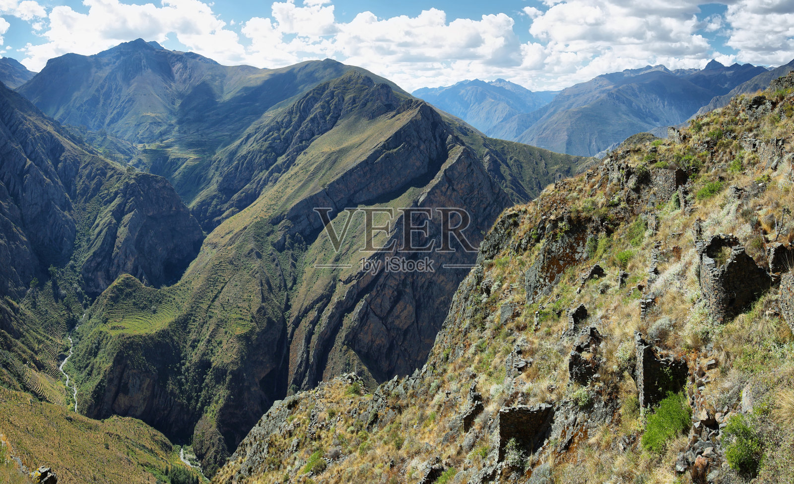 秘鲁Nor Yauyos Cochas的Huamanmarca照片摄影图片