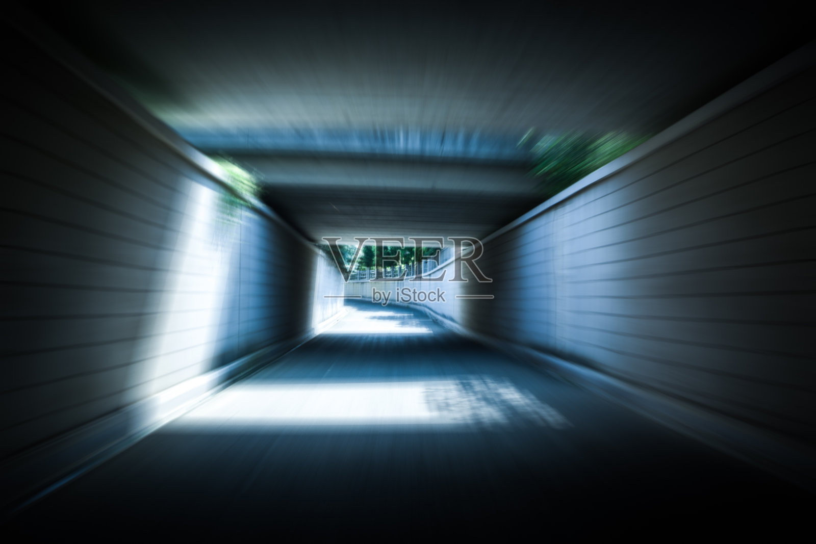 城市公路隧道照片摄影图片