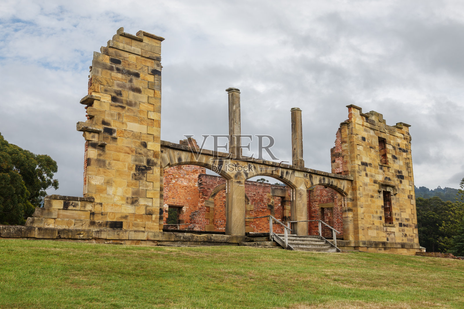 亚瑟港旧监狱医院的废墟照片摄影图片