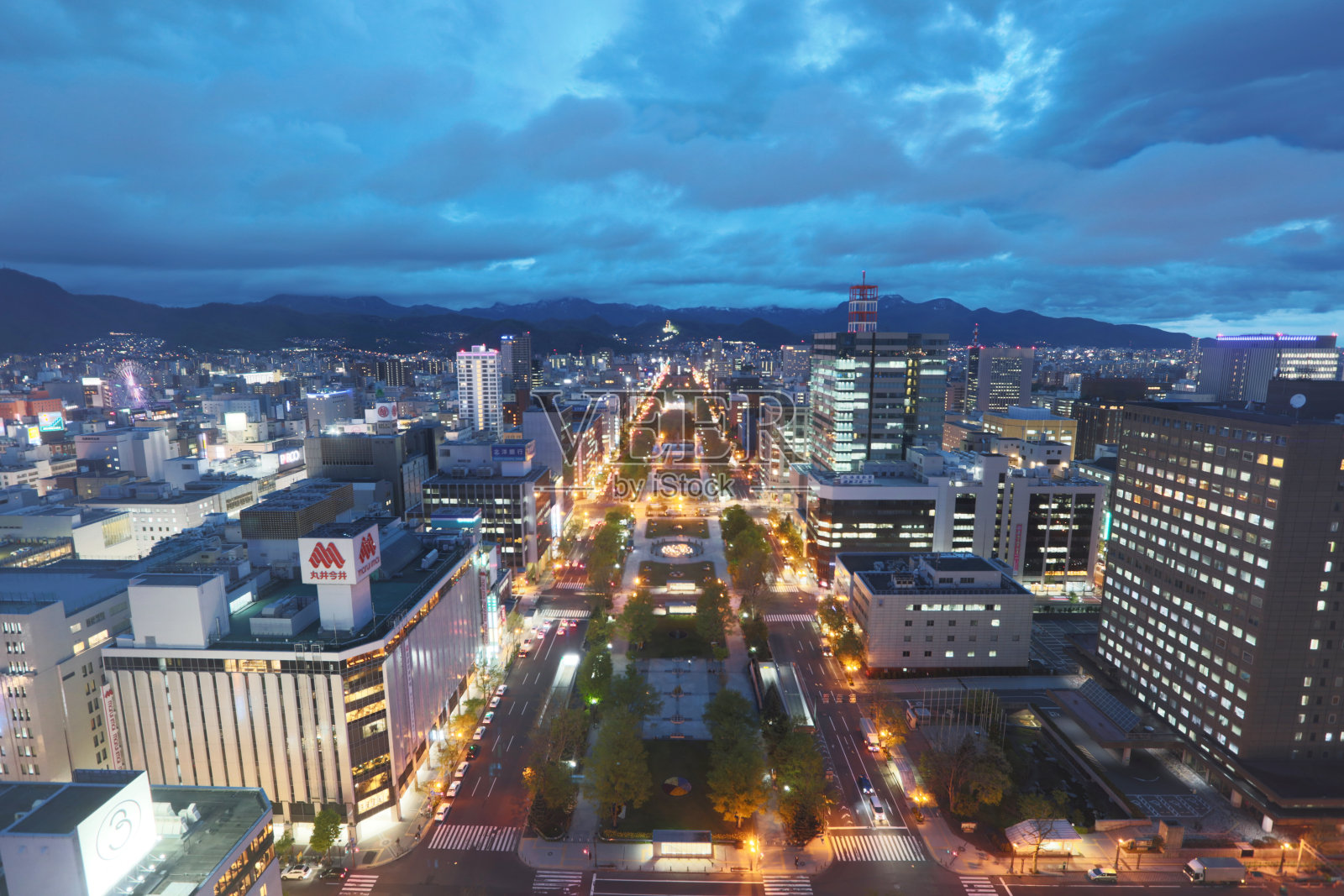 日本札幌市中心的城市景观照片摄影图片