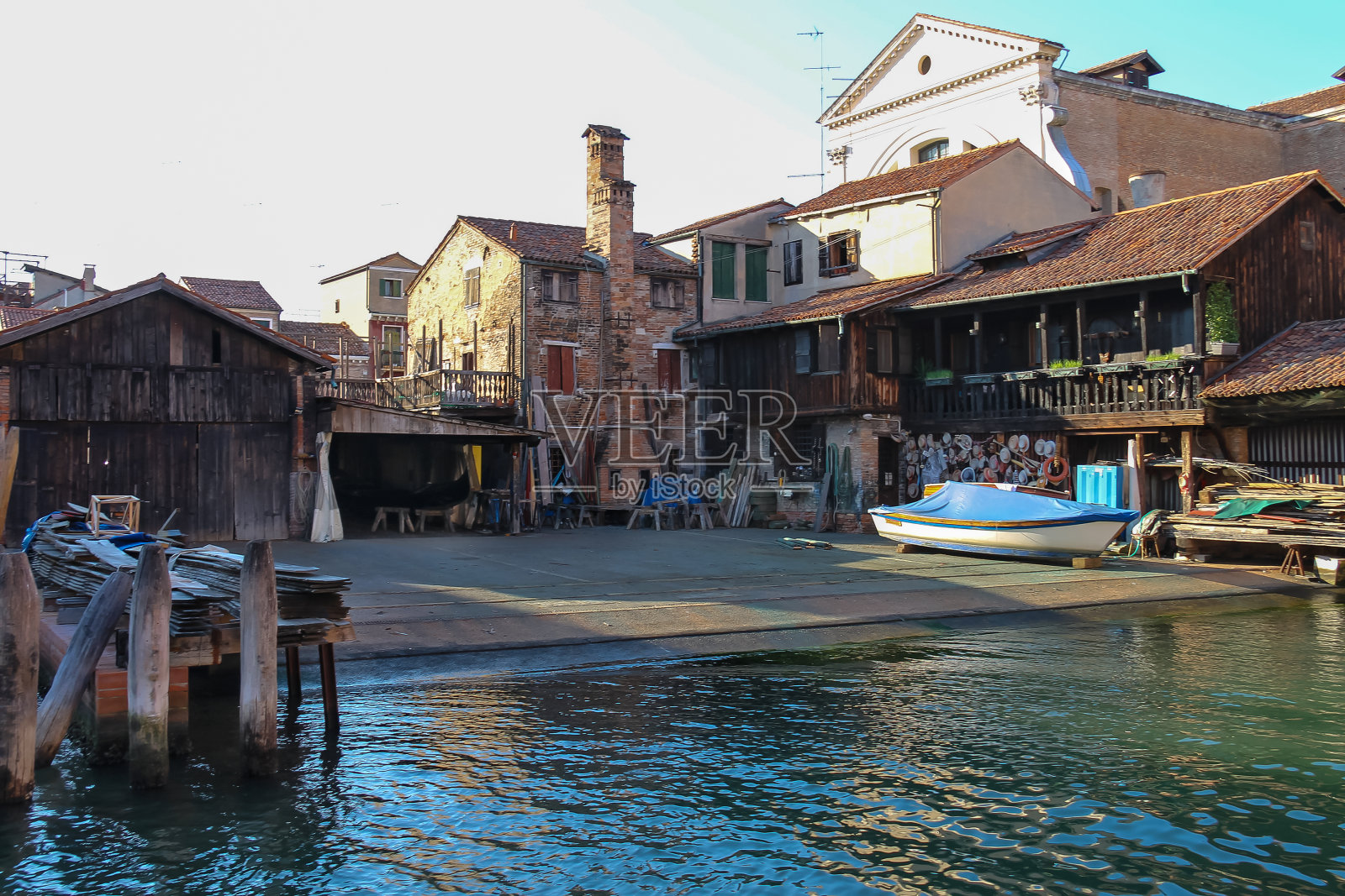 意大利威尼斯历史中心著名的水上街道照片摄影图片