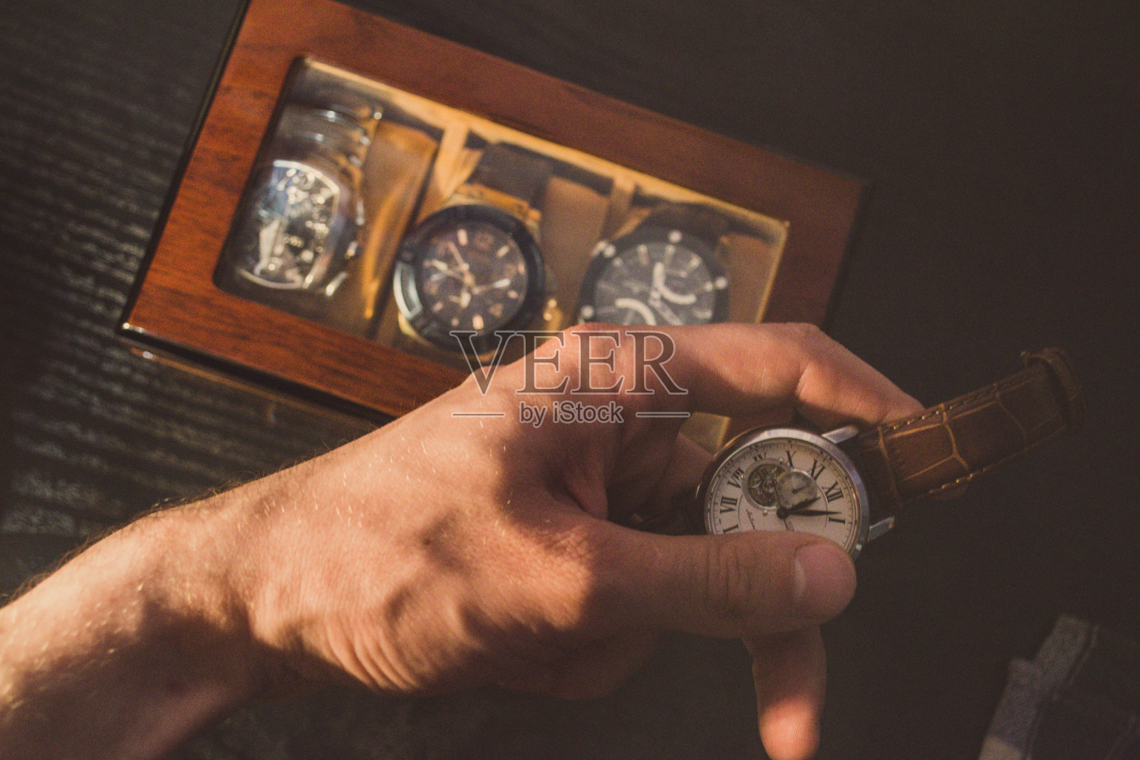 手表和表壳照片摄影图片