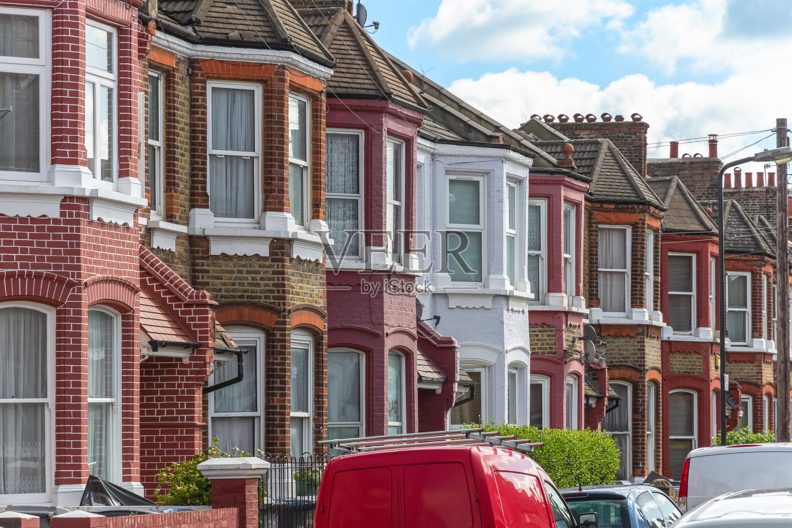 伦敦肯萨尔高地周围的英国红砖排屋照片摄影图片