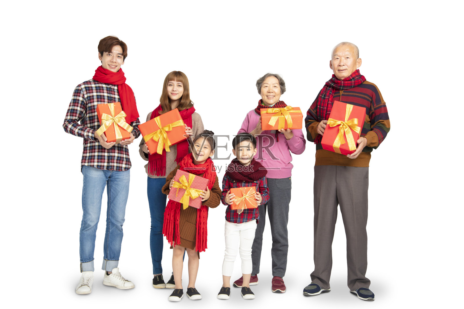三代亚洲家庭庆祝春节照片摄影图片