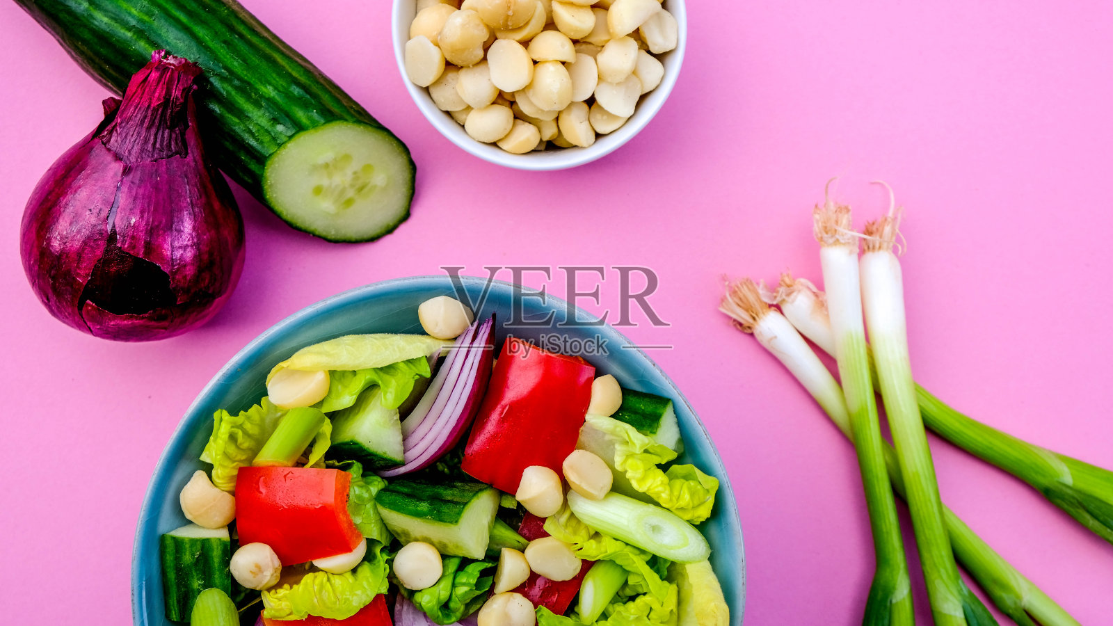 健康的素食者或纯素食夏威夷坚果沙拉照片摄影图片