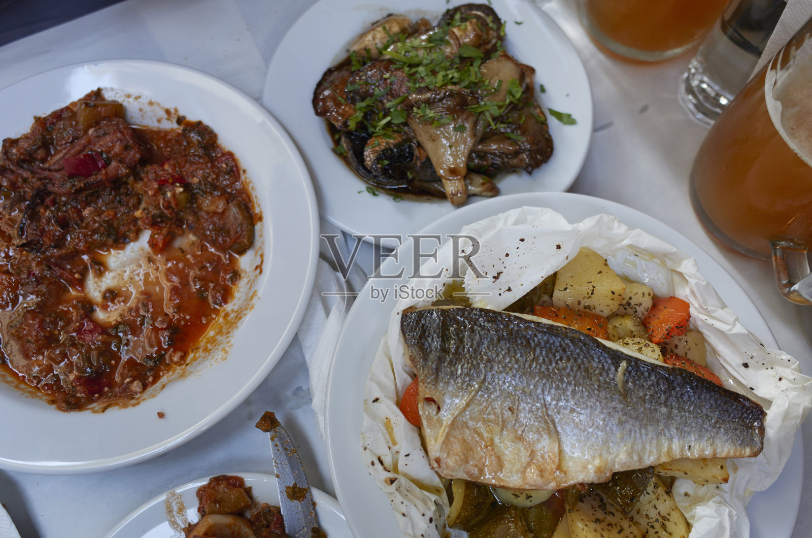 希腊餐馆的食物照片摄影图片