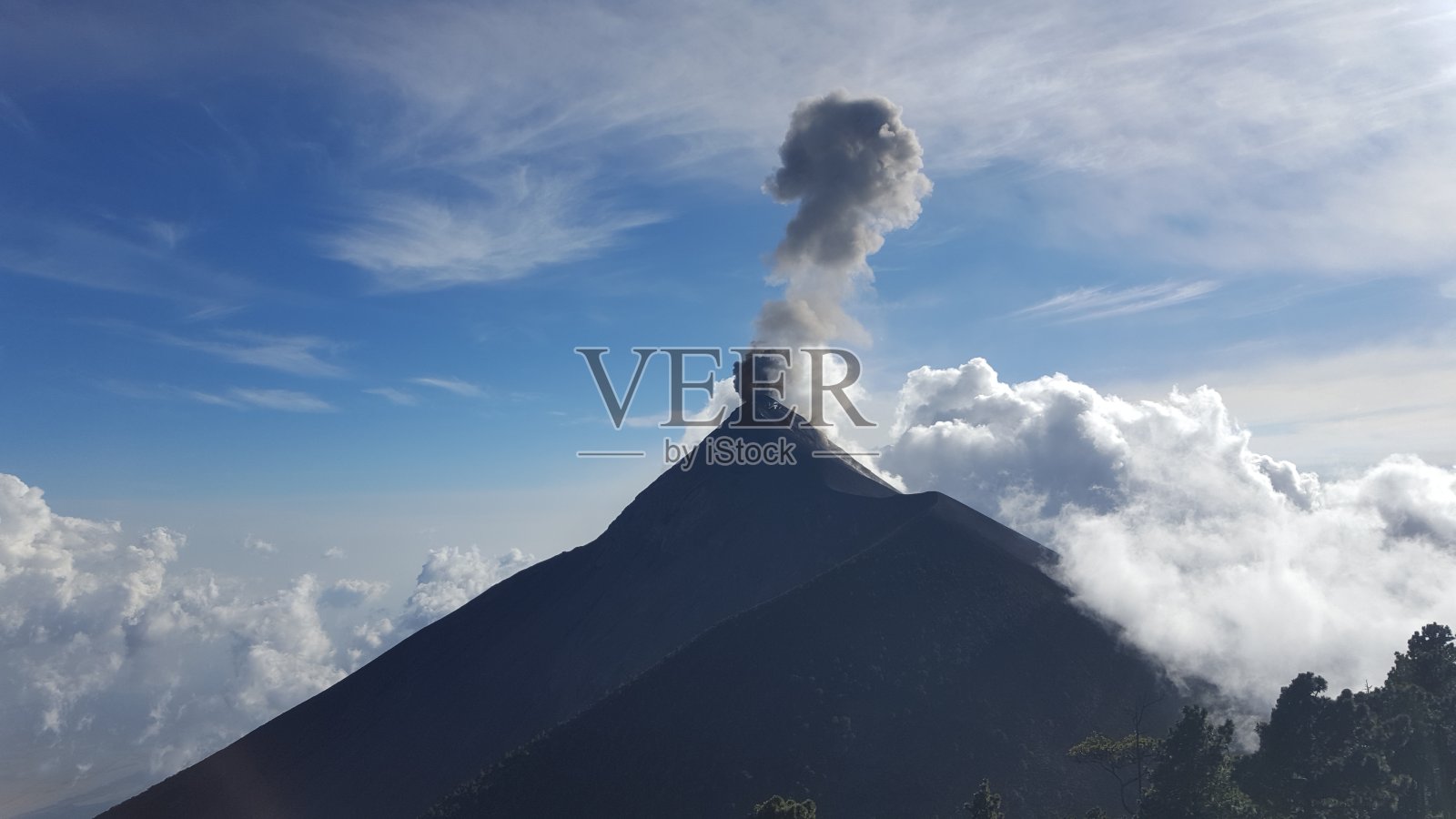 火山喷发照片摄影图片