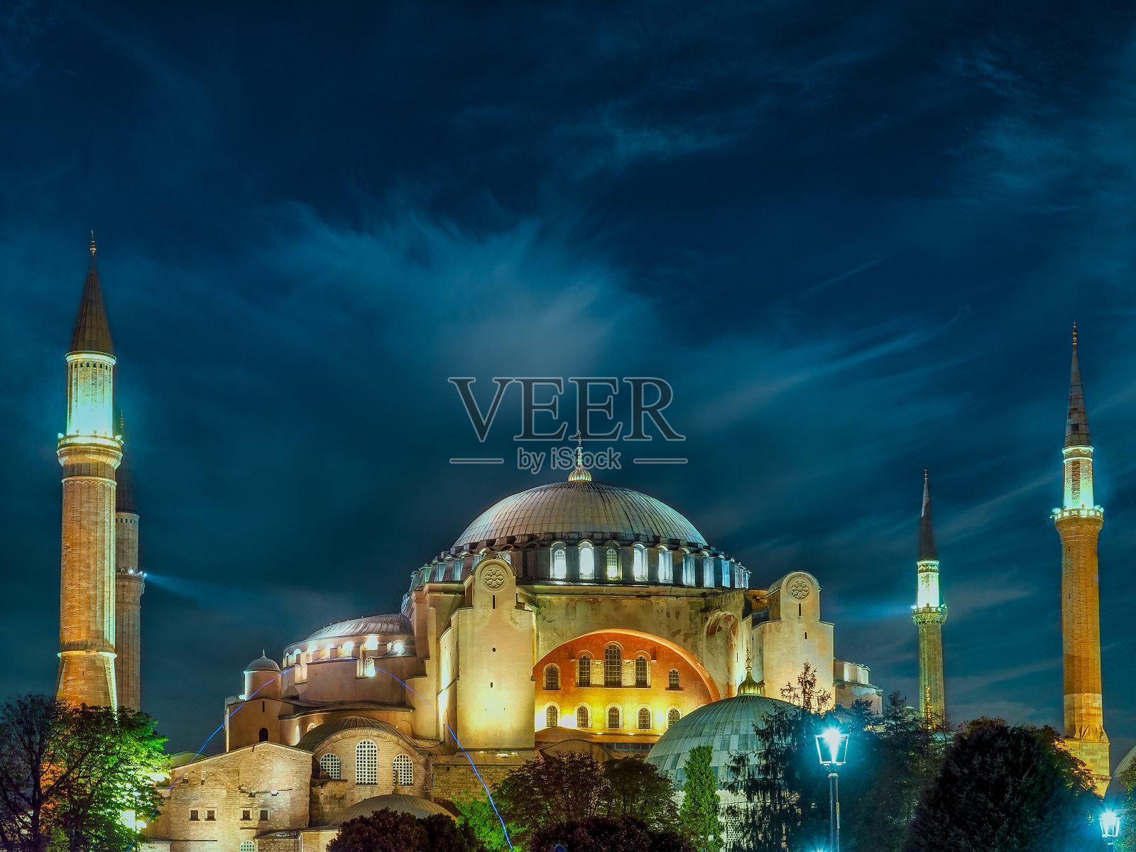 土耳其伊斯坦布尔的圣索菲亚大教堂照片摄影图片
