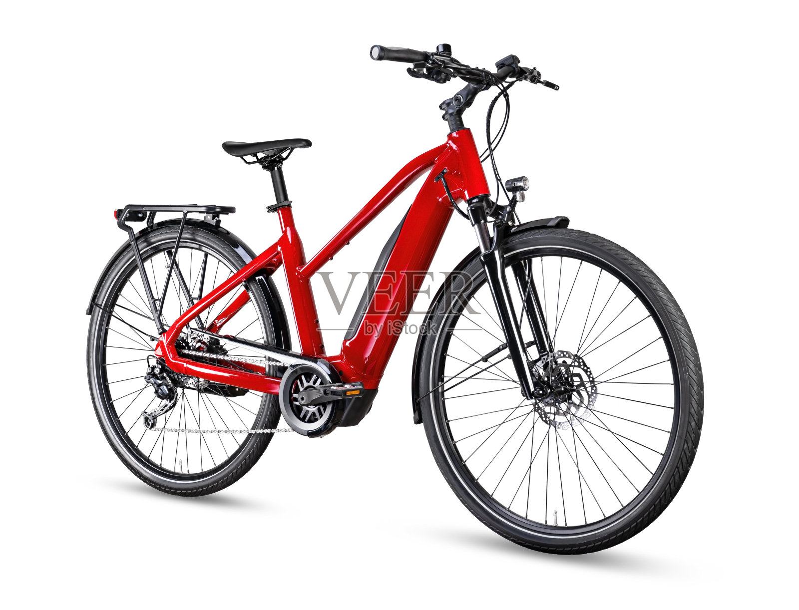 红色现代中驱动摩托车城市旅游或徒步旅行电动自行车踏板与电动发动机中安装。电池供电的电动自行车隔离白色背景。创新运输概念。照片摄影图片