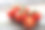 新鲜的西红柿上的木材背景素材图片